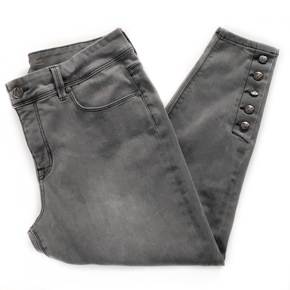 Melissa McCarthy Seven7 Jeans